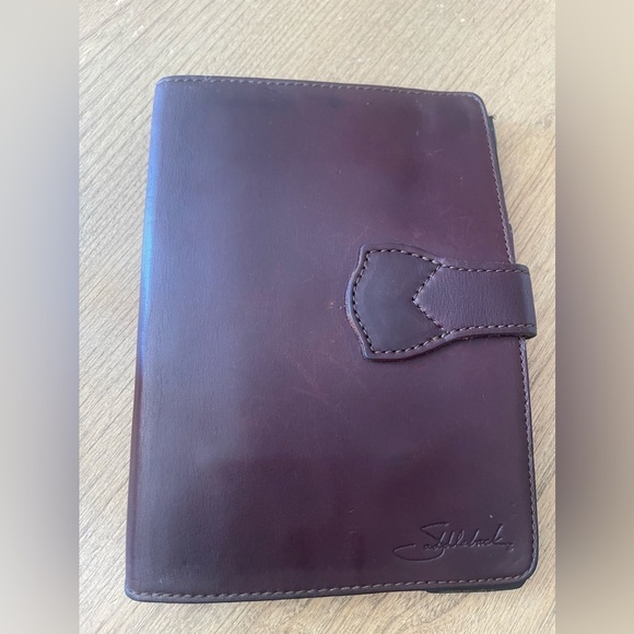 COPY - Saddleback leather mini iPad case - Picture 8 of 14